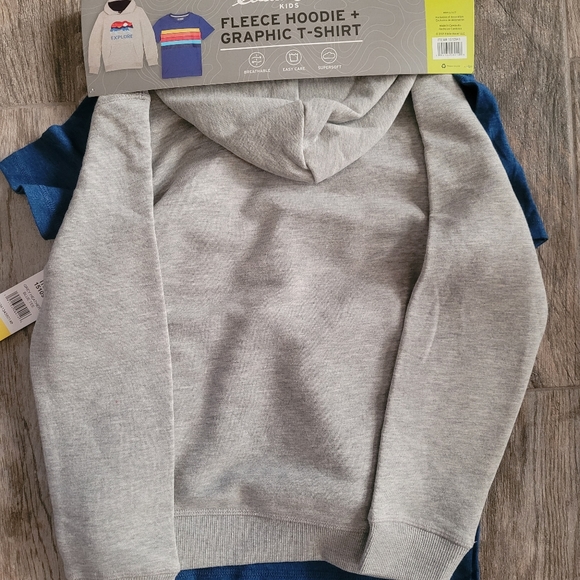 Size 7/8 Boys Swester/Shirt Combo - Picture 4 of 6